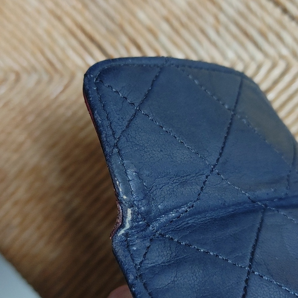 Vintage CHANEL Navy Quilted Leather Wallet - Picture 16 of 17